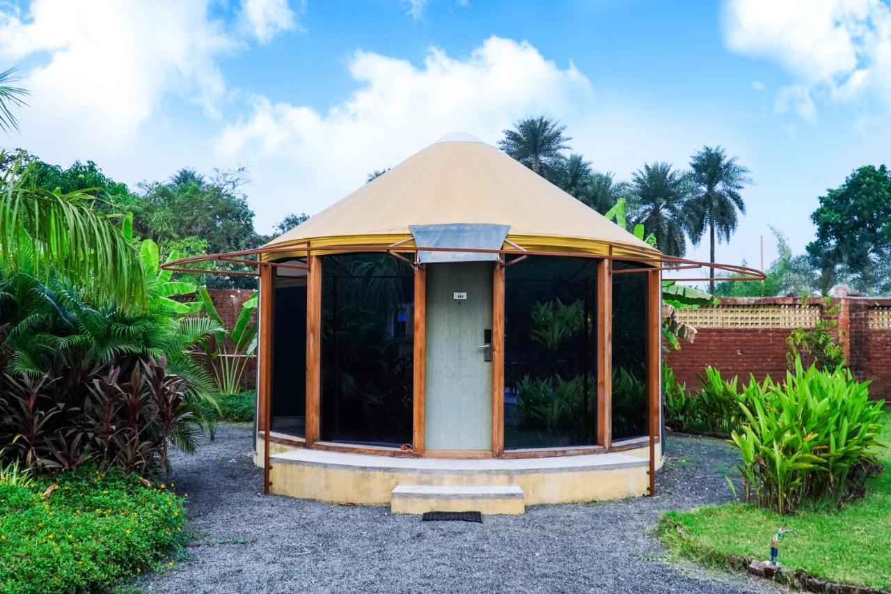 Shanti Resorts Valsad Exterior foto
